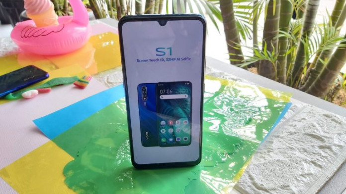 Vivo S1 (dok mobitekno.com)