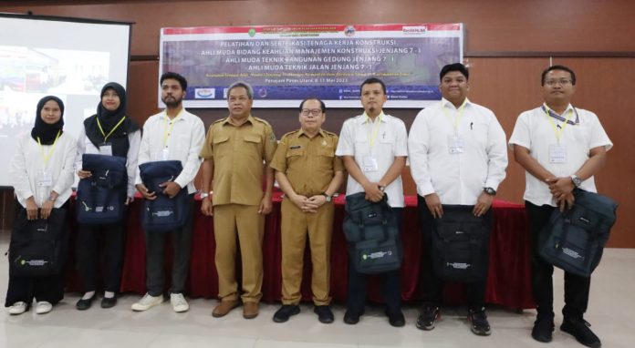 DPUPR Kabupaten Penajam Paser Utara Menyelenggarakan Sertifikasi Untuk Tenaga Ahli Muda Tingkat Tujuh DPUPR