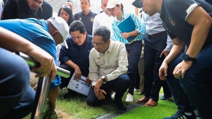 Rumput Stadion JIS