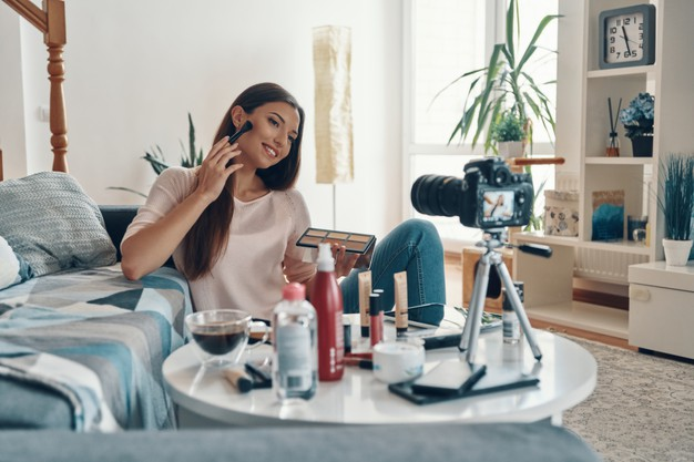 Influencer Bisnis Online