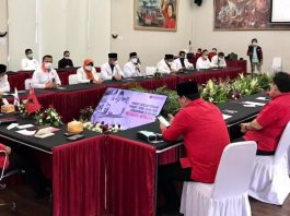 Bersatu Sebagai Oposisi