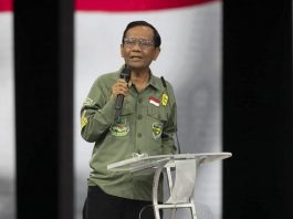 Mahfud Mengundurkan Diri