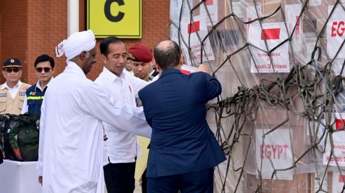 Peran Indonesia dalam Misi Kemanusiaan, Bantuan untuk Palestina dan Sudan
