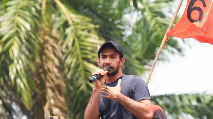 Reza Rahadian Ikut Demo, Kritik DPR yang Abaikan Putusan MK Soal Pilkada 2024