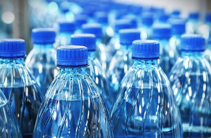 Industri Terkejut, Bali Larang Air Minum Kemasan Kecil Mulai 2026