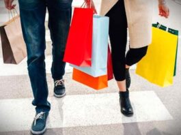 Daya Beli Lesu? Ini Penjelasan OJK soal Tren Rojali dan Rohana
